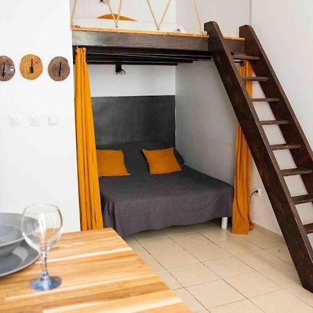 Appartement Tout Equipe Au Coeur Du Vieux Port Marsilya Dış mekan fotoğraf